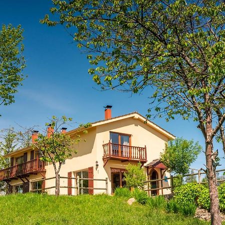Гостевой дом Casa Oriental Сереседа Экстерьер фото