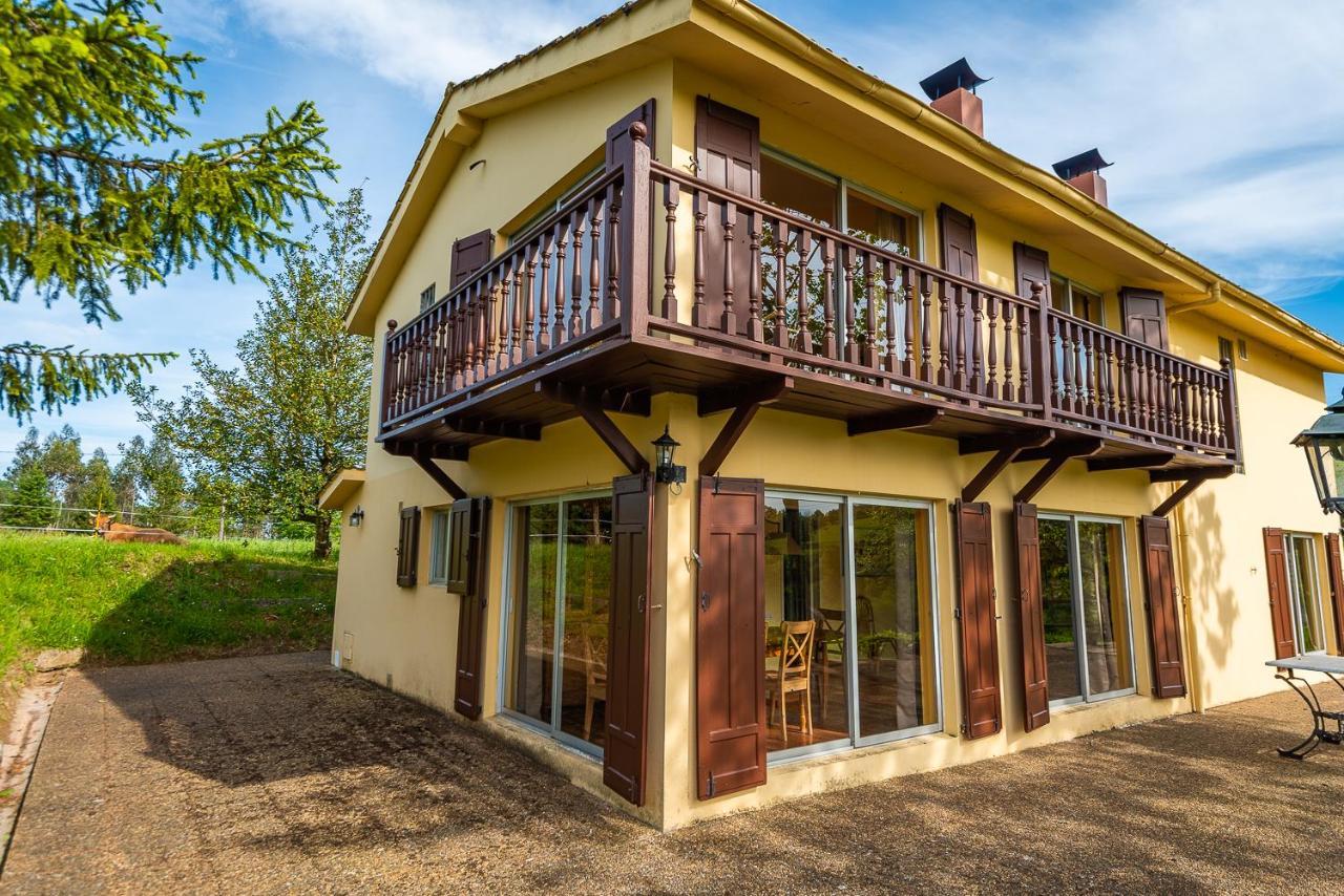 Гостевой дом Casa Oriental Сереседа Экстерьер фото